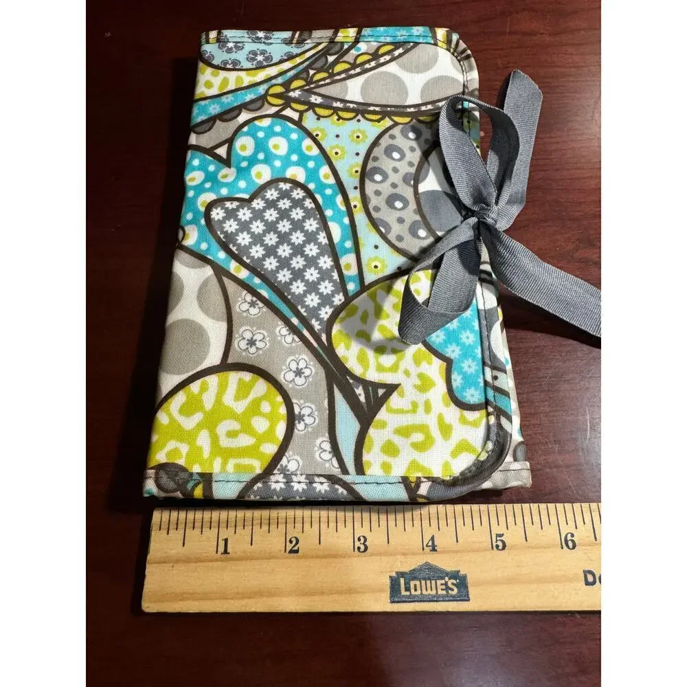 Thirty-One Fold and Go Organizer Tri Fold Note Pad Heart Pattern Tie Closure